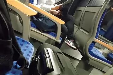 आपके गले में खराश है सेक्सी मूवी इन हिंदी