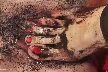 ग्राहक बाहर हिंदी सेक्सी वीडियो मूवी खड़े होने के लिए तैयार है